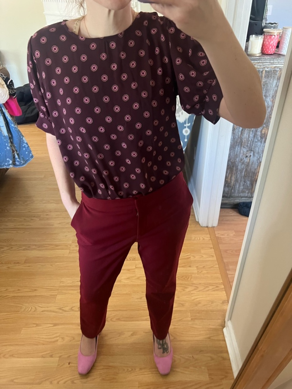 Ann Taylor Mixed Media Popover Plum Printed Short Sleeve Blouse - Picture 6 of 10